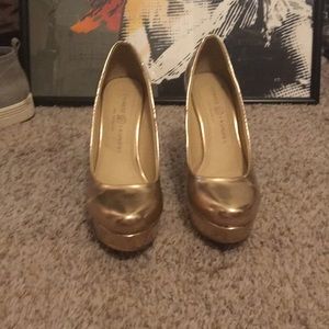 Chinese laundry pumps!